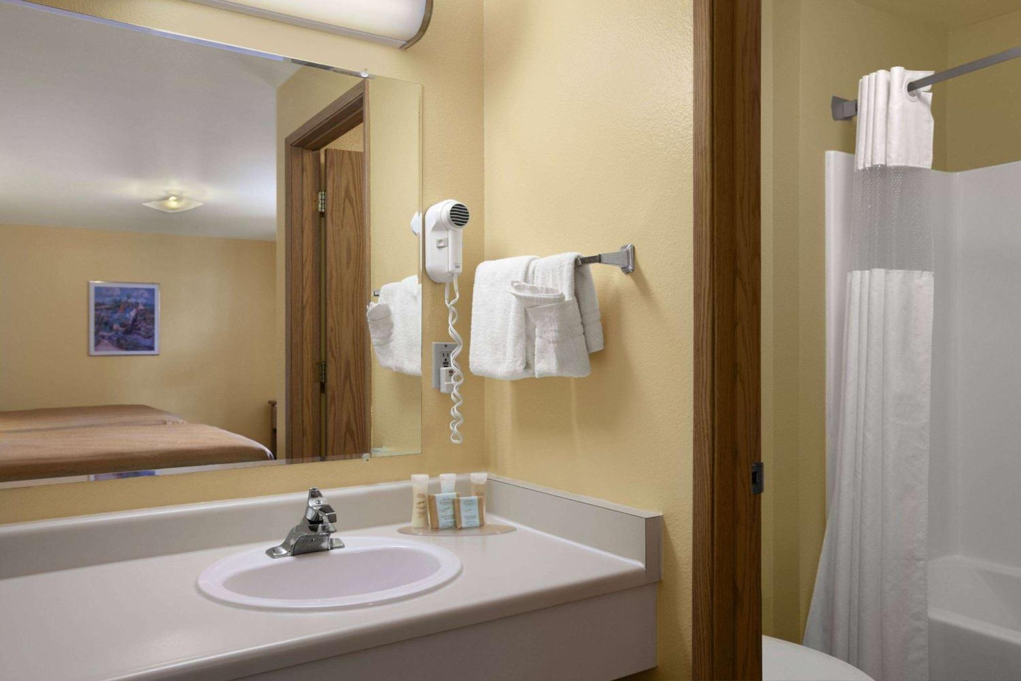 Travelodge By Wyndham Wenatchee Kültér fotó